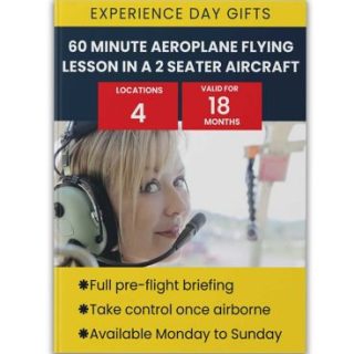 Lección de vuelo en avión de 60 minutos en un avión biplaza de Activity Superstore