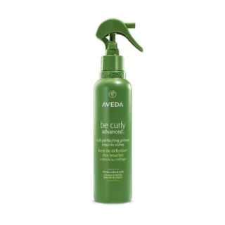Prebase perfeccionadora de rizos Be Curly Advanced de AVEDA 200 ml