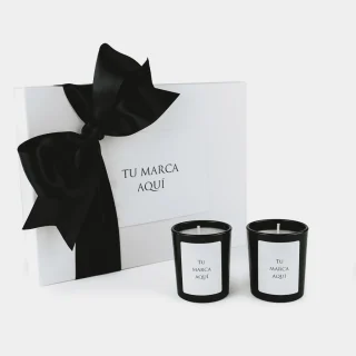 Caja regalo personalizado con lazo + etiqueta logo/diseño | 2 velas personalizadas | Vaso cristal transparente/negro